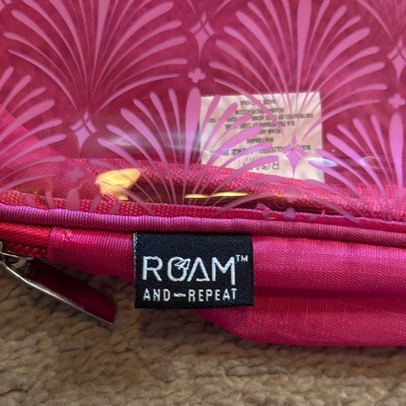 Red Travel Packing Cubes Set - Picture 2 of 4